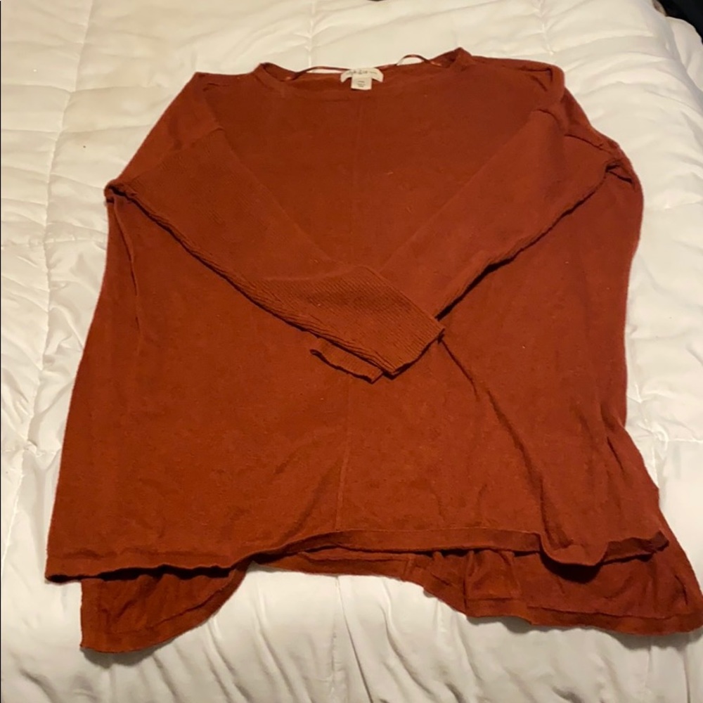 Women’s sweater
